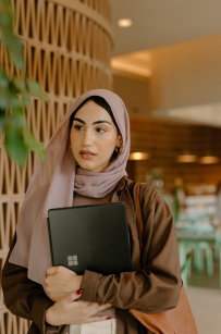 girls working on laptop