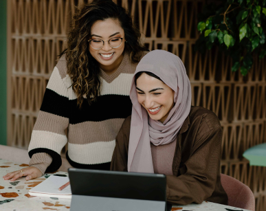 girls working on laptop